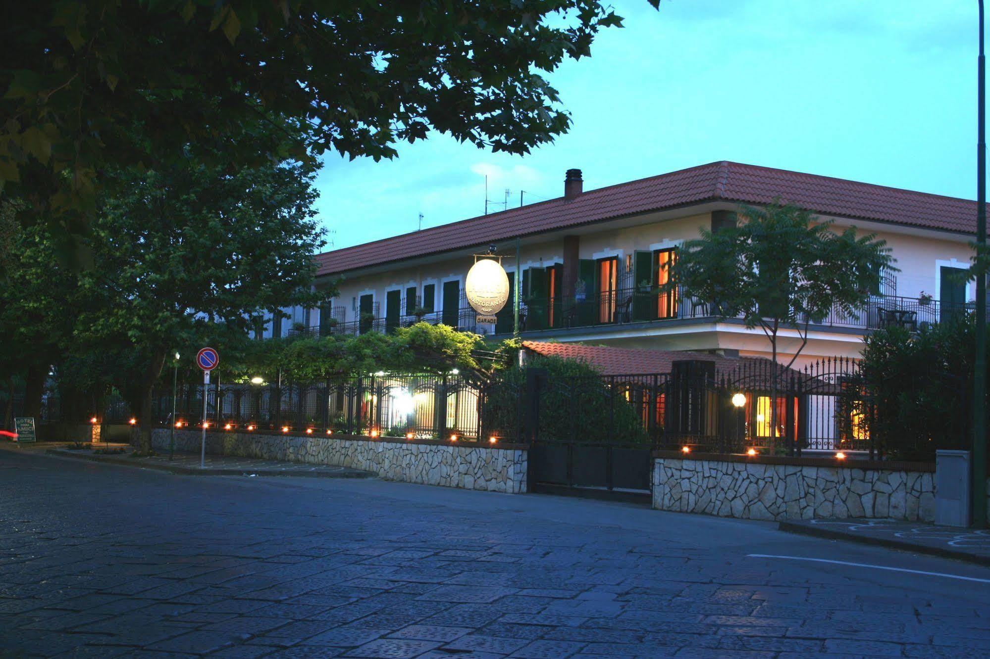 Hotel Degli Amici 폼페이 외부 사진